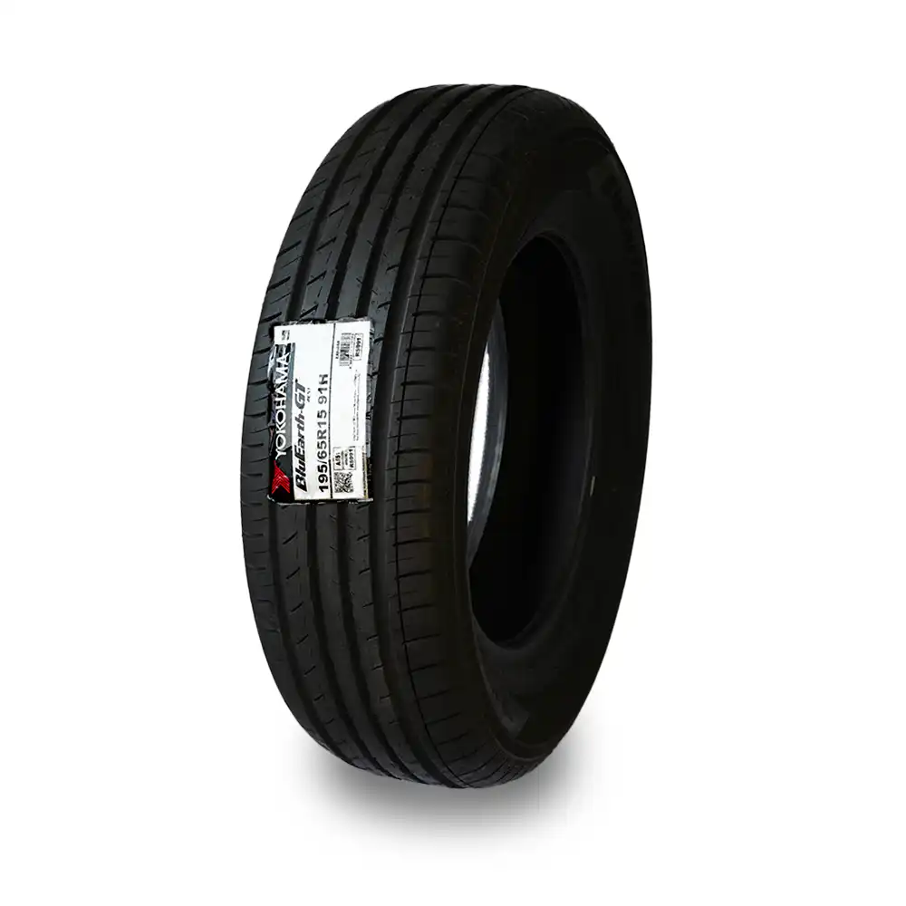 لاستیک یوکوهاما سایز 195/65/15 مدل blue earth GT